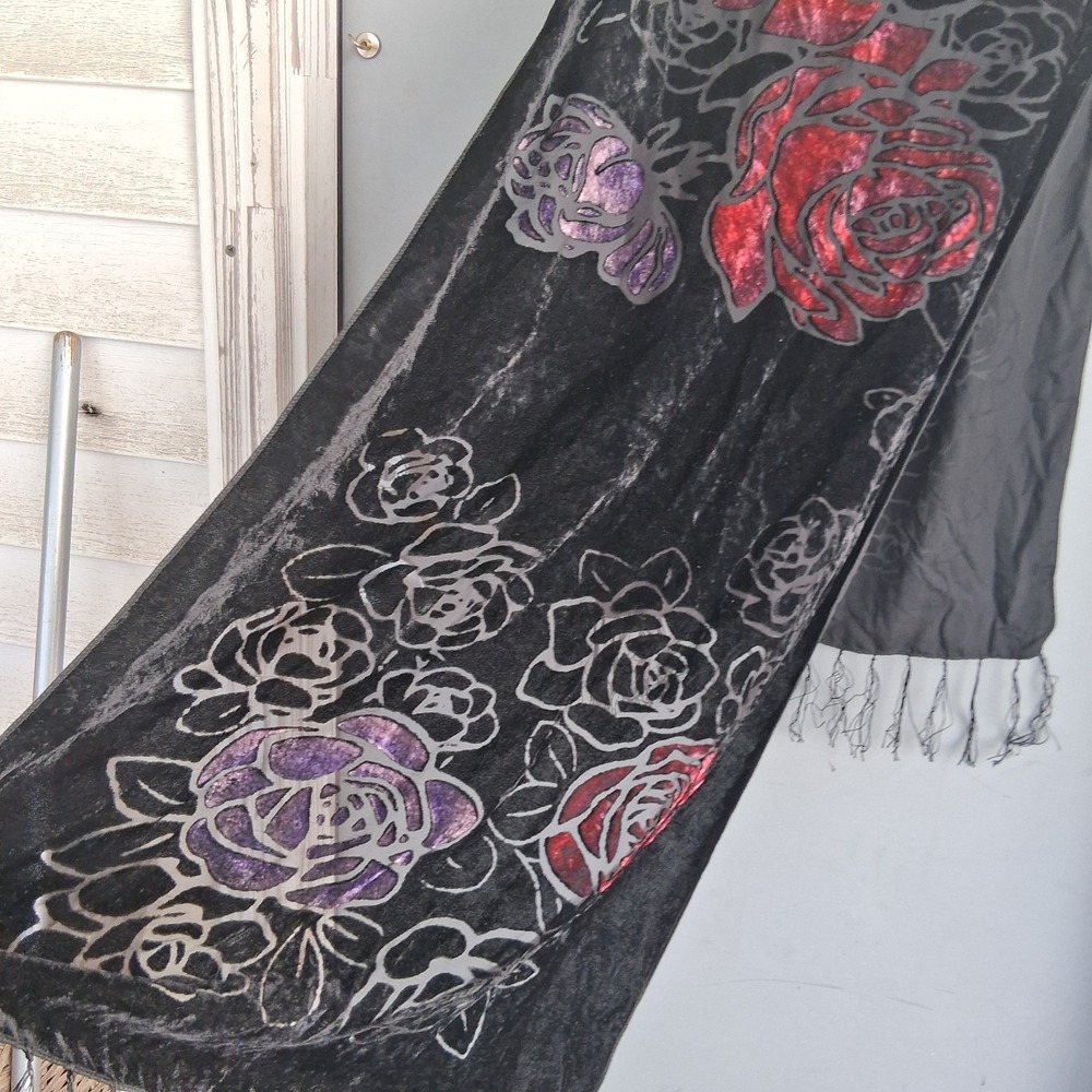 Whimsigoth Shawl Wrap Crushed Black Velvet Red Purple Roses Moody Romantic EUC - Picture 2 of 9